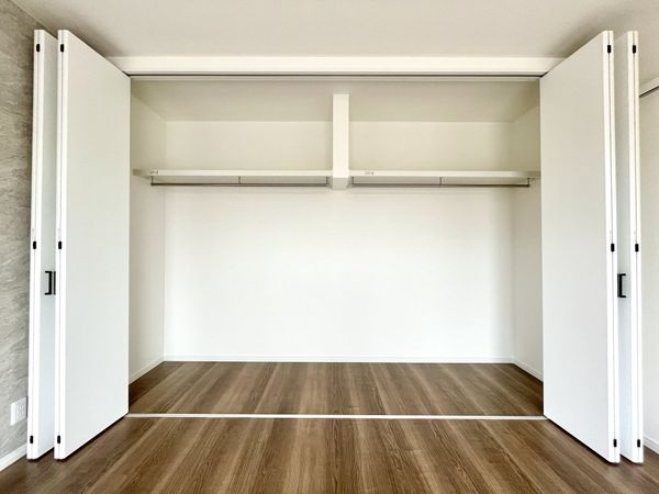 北葛城郡広陵町大字南郷　新築一戸建て　３号棟