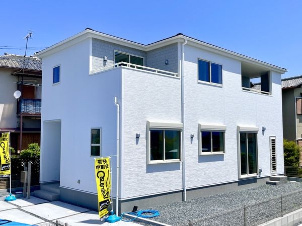 奈良市中山町　新築一戸建て　１３期　１号棟