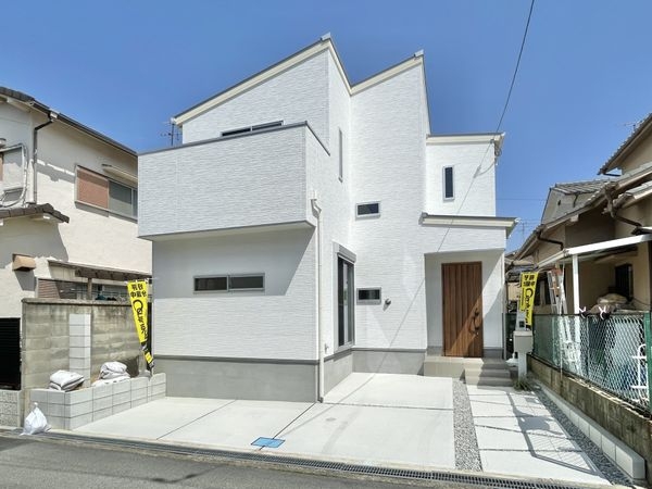 香芝市狐井　新築一戸建て
