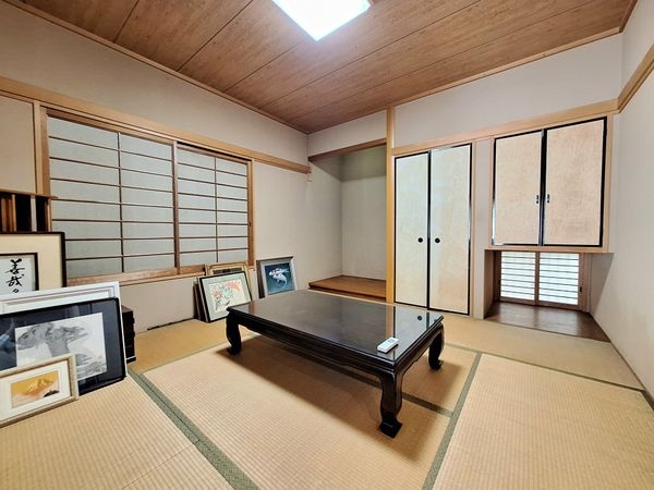 天理市東井戸堂町の中古一戸建て