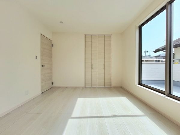 奈良市中山町　新築一戸建て　１２期　全１区画
