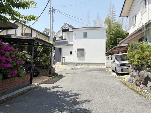 奈良市中山町　新築一戸建て　１２期　全１区画