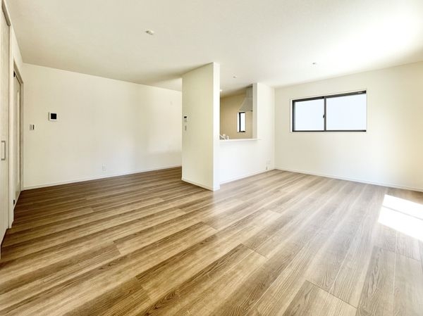 天理市前栽町　新築一戸建て　５期　３号棟