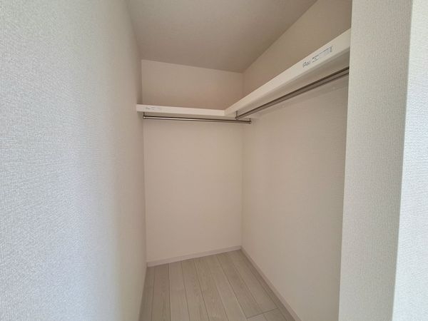 天理市前栽町　新築一戸建て　５期　４号棟