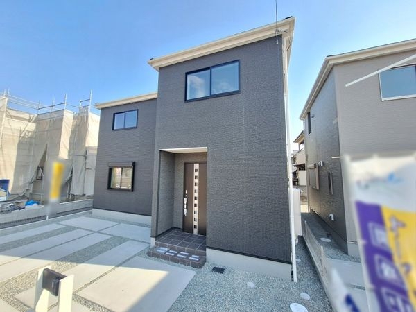 天理市前栽町　新築一戸建て　５期　４号棟