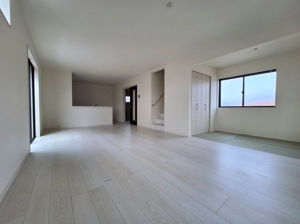天理市前栽町　新築一戸建て　５期　４号棟