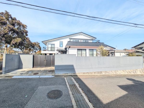 奈良市帝塚山１丁目の中古一戸建て