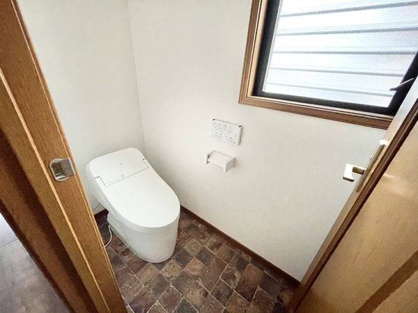 大和高田市大字築山の中古一戸建て