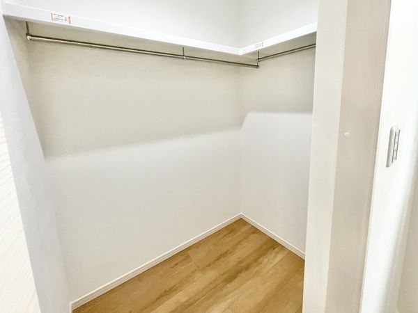 橿原市山之坊町　新築一戸建て
