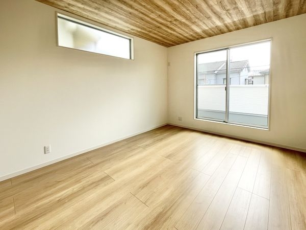 橿原市山之坊町　新築一戸建て