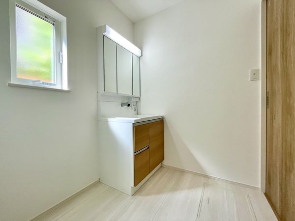 生駒市ひかりが丘２丁目　新築一戸建て　第４　全１区画
