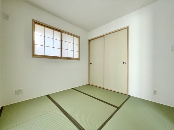 生駒市ひかりが丘２丁目　新築一戸建て　第４　全１区画
