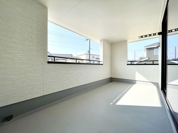 奈良市西大寺新池町　新築一戸建て　2号棟