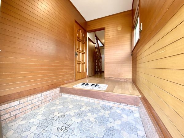 生駒市俵口町の中古一戸建て