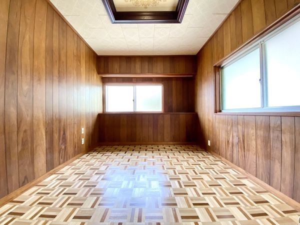生駒市俵口町の中古一戸建て