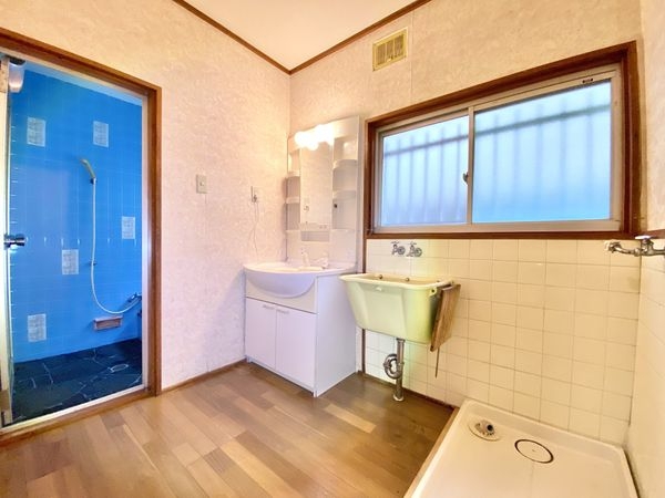 生駒市俵口町の中古一戸建て