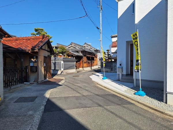 大和郡山市小泉町　新築一戸建て