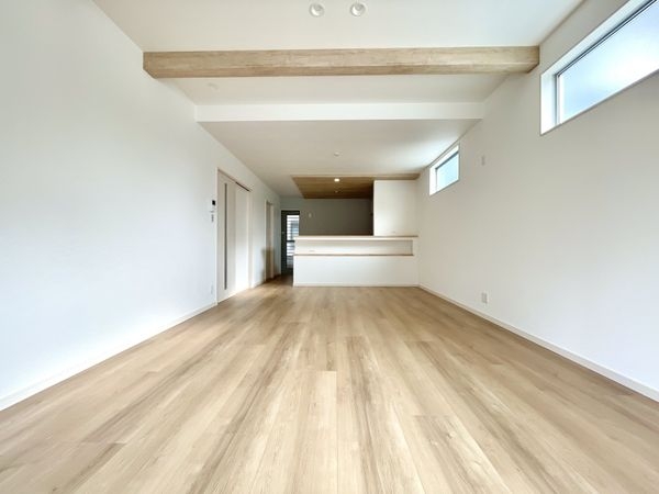 大和郡山市小泉町　新築一戸建て