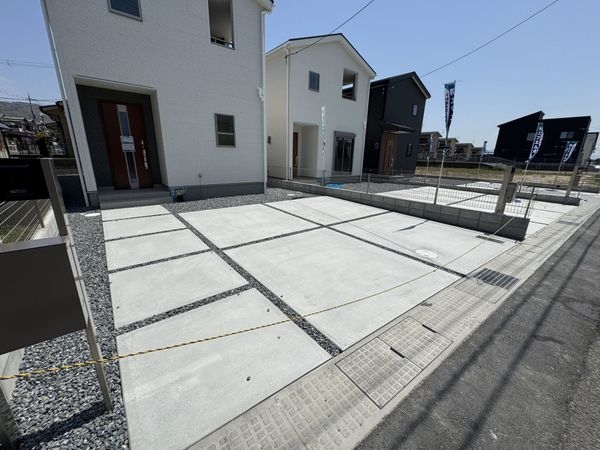 奈良市古市町　新築一戸建て　４期　１号棟