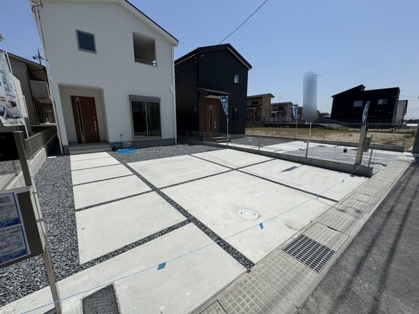 奈良市古市町　新築一戸建て　４期　２号棟