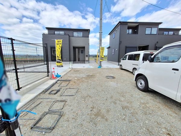 橿原市山本町　新築一戸建て　１号棟