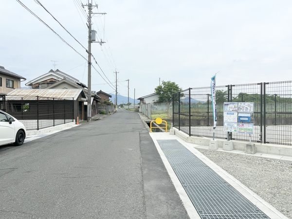 橿原市山本町　新築一戸建て　５号棟