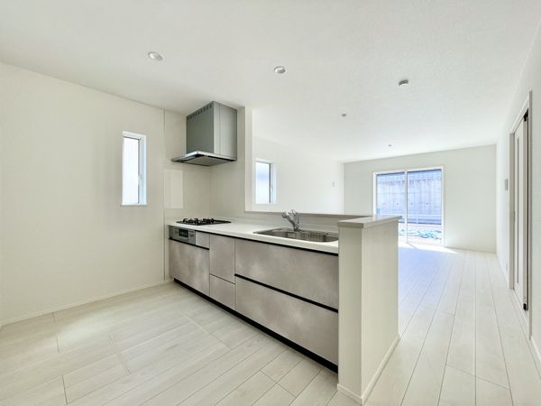 奈良市疋田町３丁目　新築一戸建て　２２ー１期　３号棟