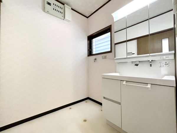 生駒郡斑鳩町法隆寺北２丁目の中古一戸建て