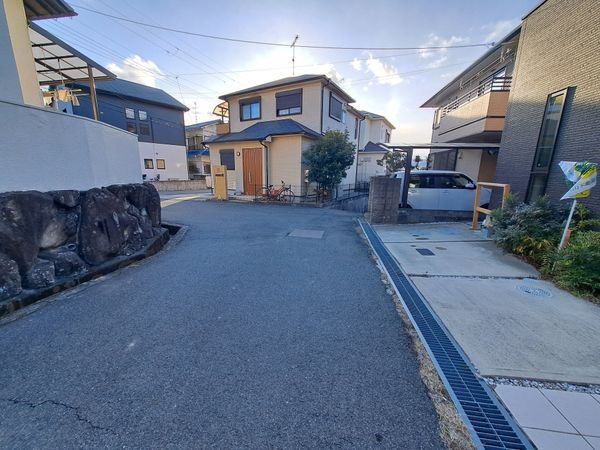生駒市小明町の中古一戸建て