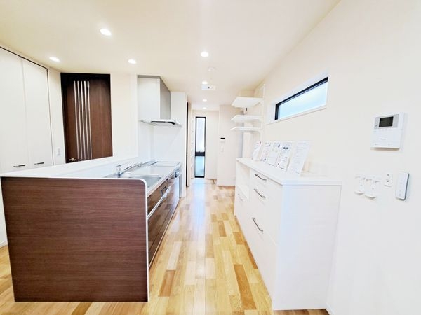 生駒市小明町の中古一戸建て