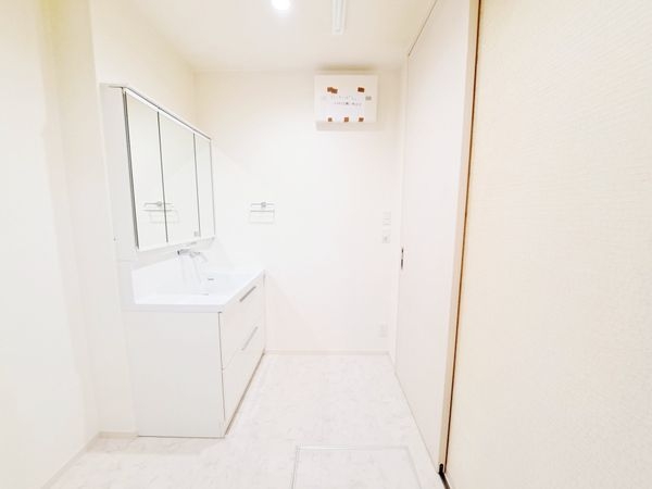 生駒市小明町の中古一戸建て