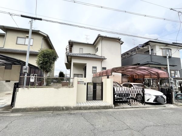 橿原市小槻町の中古一戸建て
