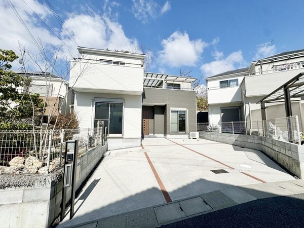 奈良市六条西５丁目の中古一戸建て