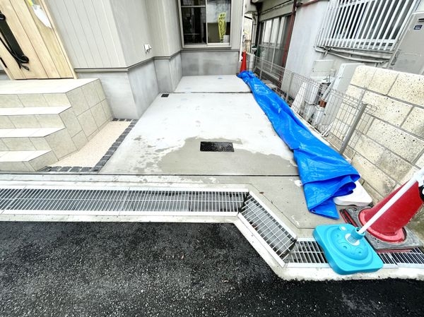 奈良市富雄元町１丁目　新築一戸建て