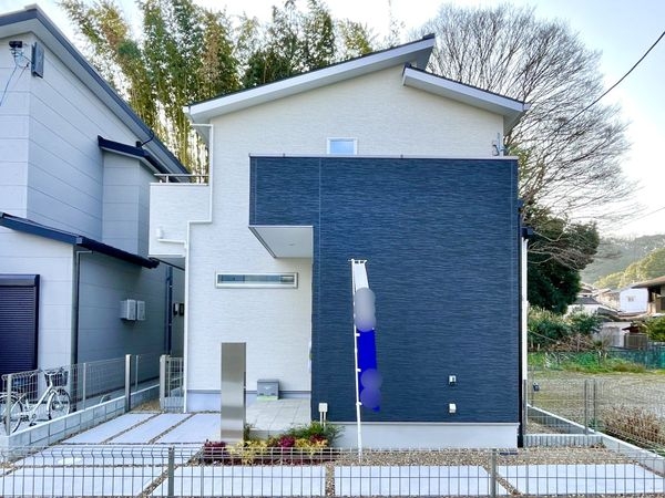 橿原市白橿町４丁目　新築一戸建て　３号地