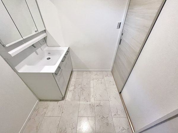 橿原市白橿町４丁目　新築一戸建て　３号地