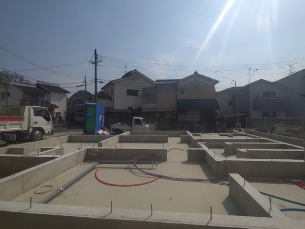 生駒市俵口町　新築一戸建て　2号棟