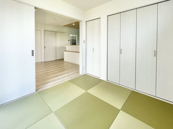 大和高田市大字勝目　新築一戸建て　３号地