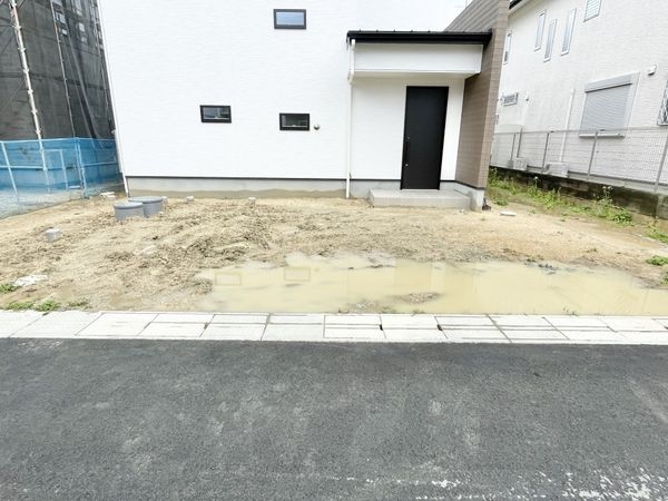 大和高田市大字勝目　新築一戸建て　３号地