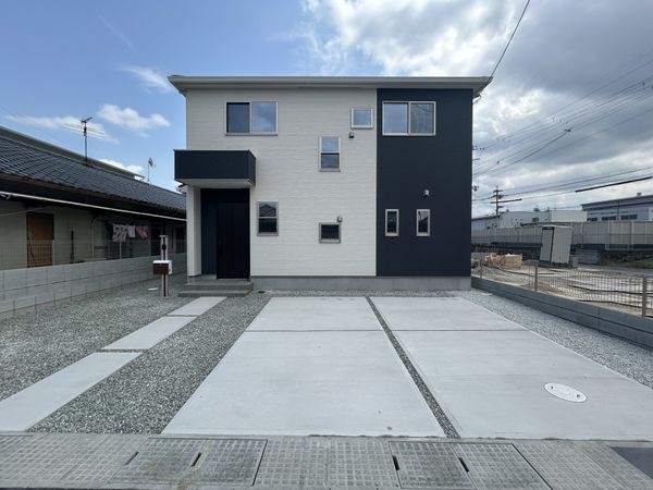 大和郡山市今国府町　新築一戸建て　第１　１号棟