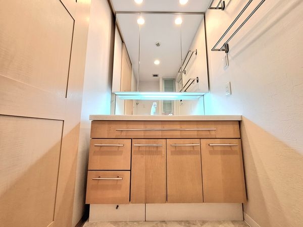 カレンドスクエア東生駒ヒルトップ　中古マンション