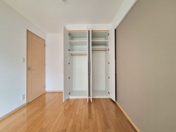 カレンドスクエア東生駒ヒルトップ　中古マンション