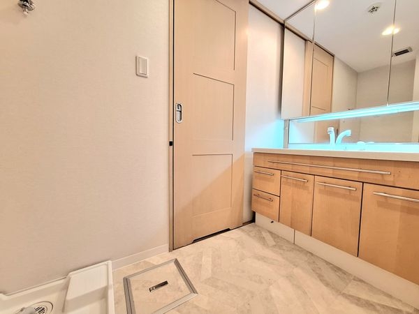 カレンドスクエア東生駒ヒルトップ　中古マンション