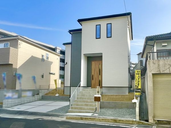 生駒郡三郷町立野南１丁目　新築一戸建て　第５　１号棟