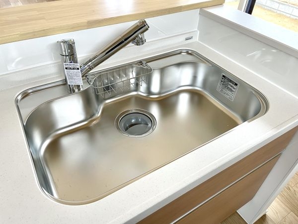 奈良市五条３丁目　新築一戸建て　第６　１号棟