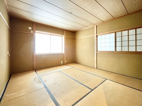 橿原市中町の中古一戸建て