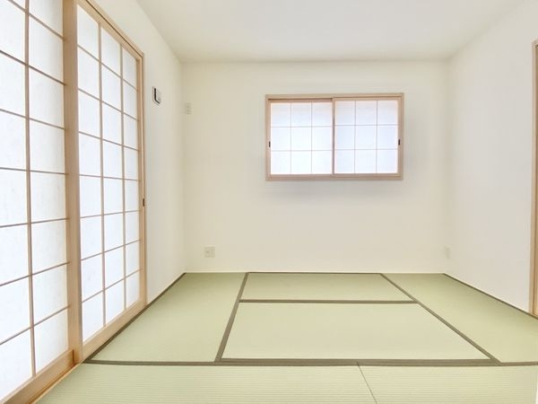 香芝市鎌田　新築一戸建て　第２　１号棟