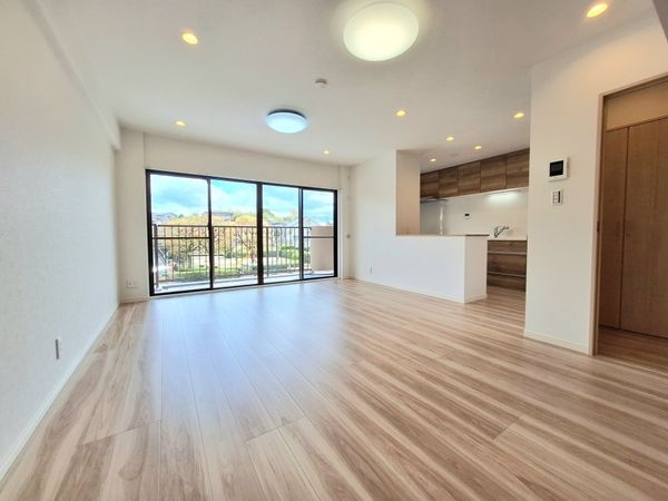 あやめ池グランドハイツA棟　中古マンション