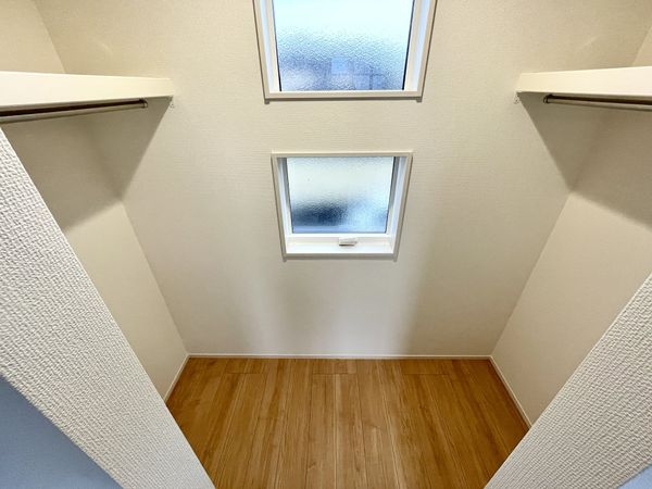 天理市前栽町　新築一戸建て　１期　４号棟