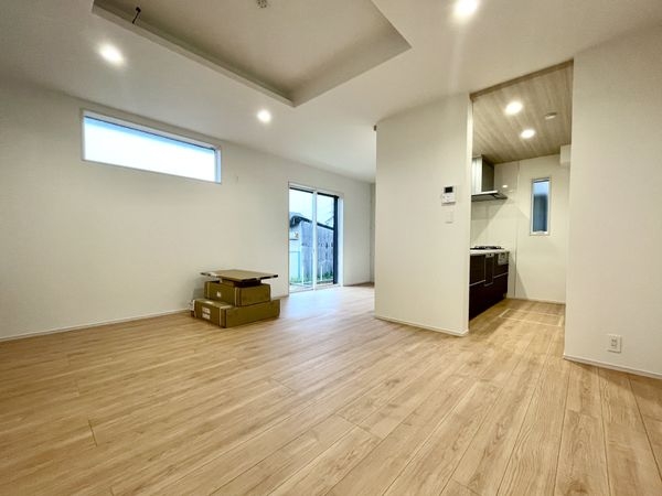 天理市前栽町　新築一戸建て　１期　４号棟